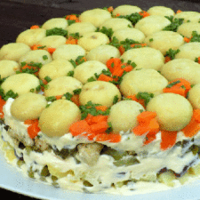 Salata Poienita cu ciuperci
