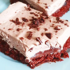 Prajitura cu blat umed si Nutella